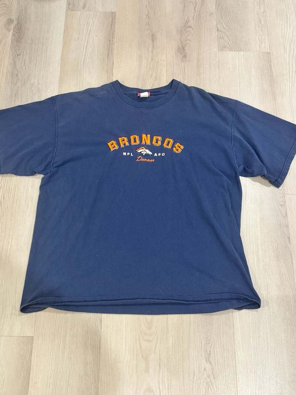 Y2k Denver Broncos T-Shirt Size 2XL Navy Blue Graphic Logo